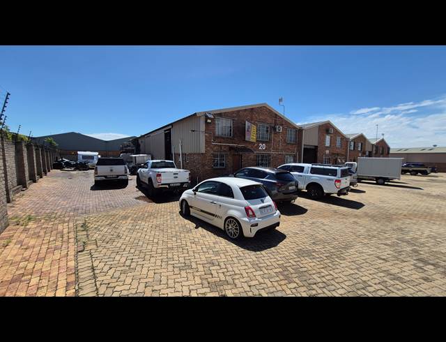 374M² FACTORY FOR SALE IN ANDERBOLT